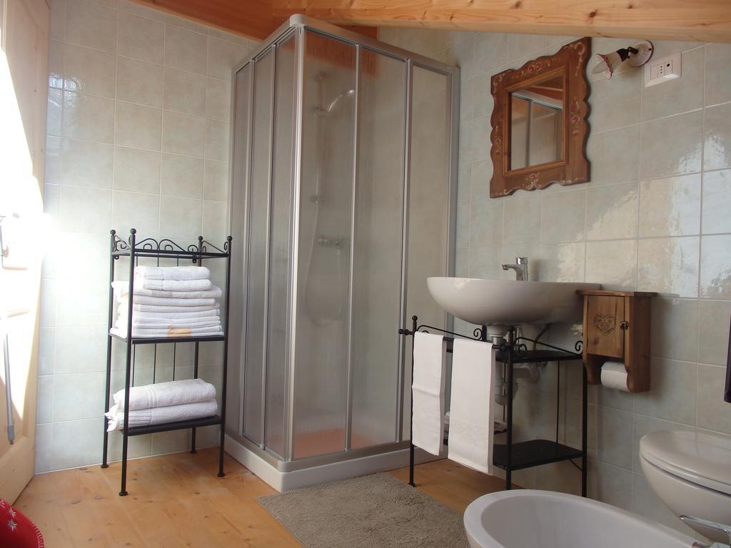 San Carlo Appartement Chiavenna Kamer foto